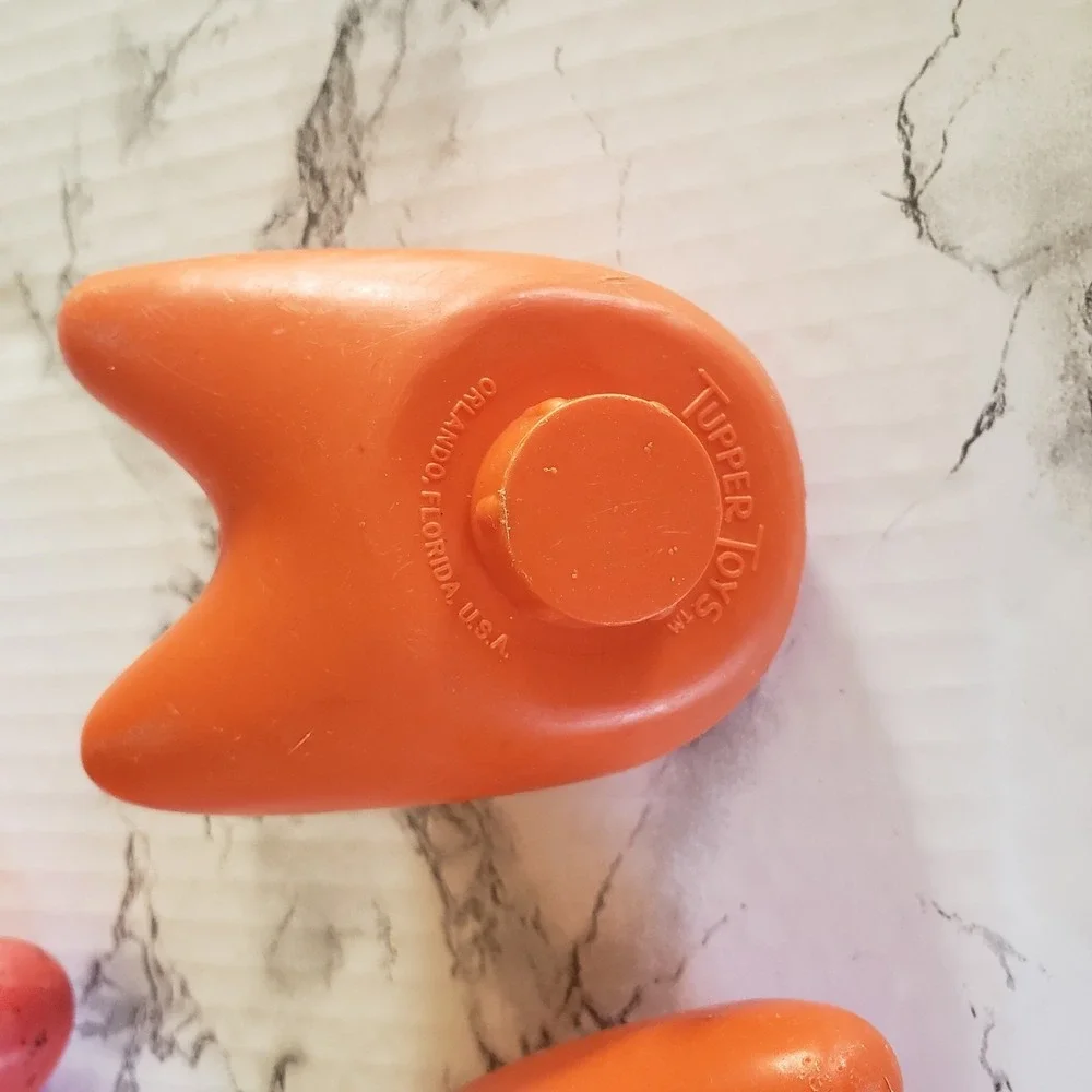 1966 Vintage Tupperware Toy ZOO-IT-YOURSELF Animal Extras.